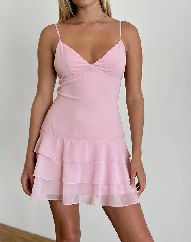 Mini dresses with bow accents for a sweet look Riasi Ruffle Mini Dress in Chiffon Baby Pink Mini dresses with bow accents for a sweet look Riasi Ruffle Mini Dress in Chiffon Baby Pink