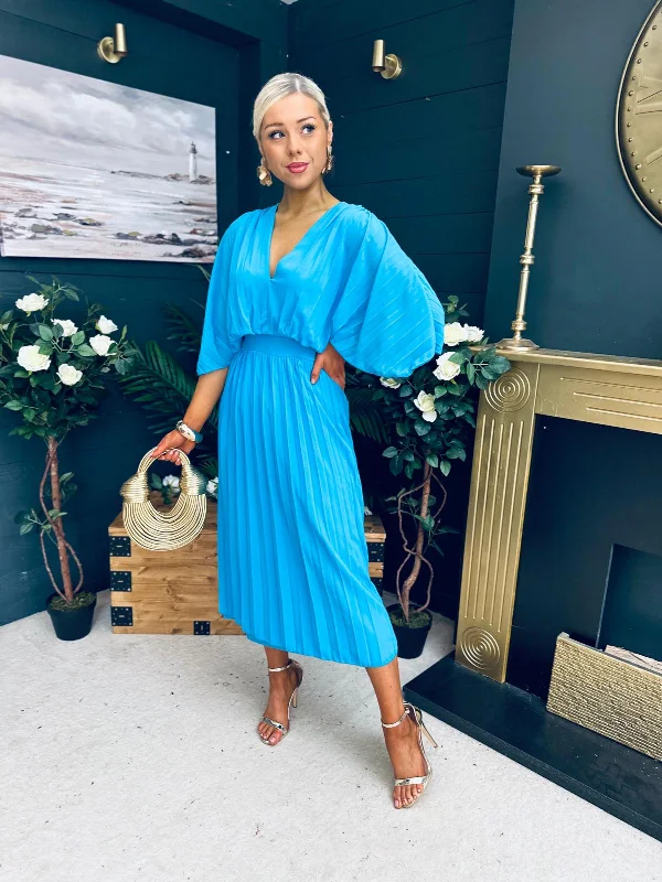 Maxi - inspired midi dresses with flowing fabrics for a beachy vibe Eabha Pleated Midi Dress Cyan Maxi - inspired midi dresses with flowing fabrics for a beachy vibe Eabha Pleated Midi Dress Cyan