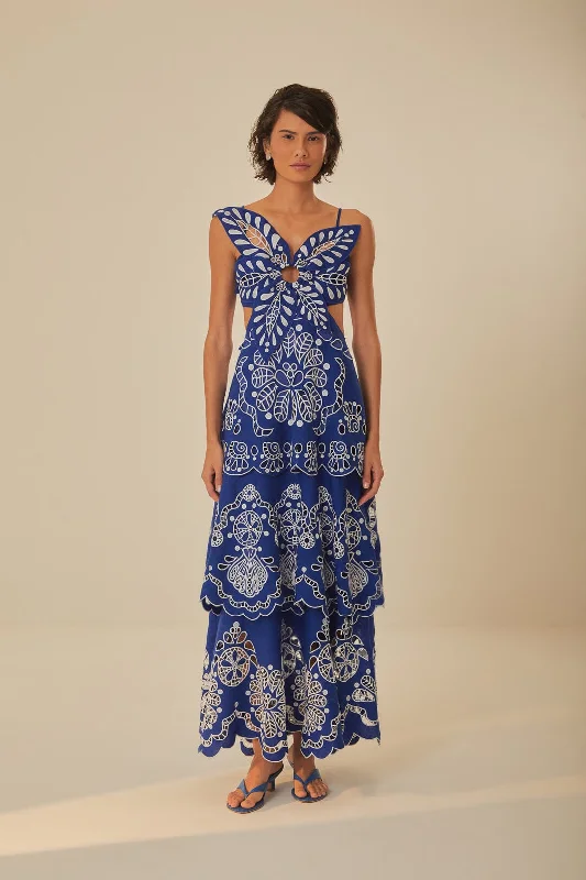 Midi dresses with keyhole backs for a flirty and unexpected detail Blue Flower Richelieu Euroflax™ Premium Linen Midi Dress Midi dresses with keyhole backs for a flirty and unexpected detail Blue Flower Richelieu Euroflax™ Premium Linen Midi Dress