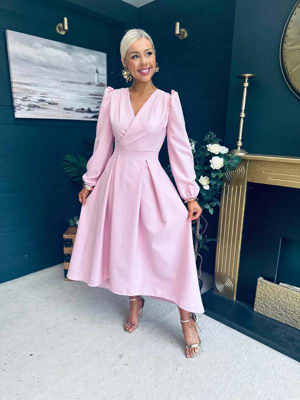 Velvet midi dresses in jewel tones for a glamorous winter event Gwen Detailed Occasion Dress Pwr Pink