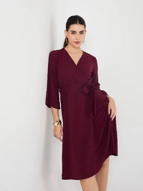 Midi dresses with halter necks for a stylish and comfortable option Wine Wrap Midi Dress Midi dresses with halter necks for a stylish and comfortable option Wine Wrap Midi Dress