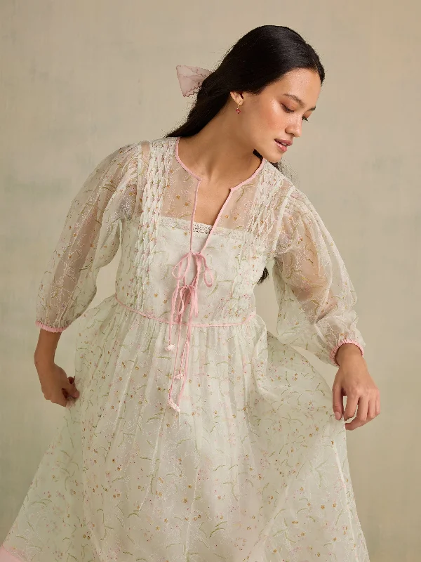 Maxi - inspired midi dresses with flowing fabrics for a beachy vibe Healing Springs Organza Dress Maxi - inspired midi dresses with flowing fabrics for a beachy vibe Healing Springs Organza Dress