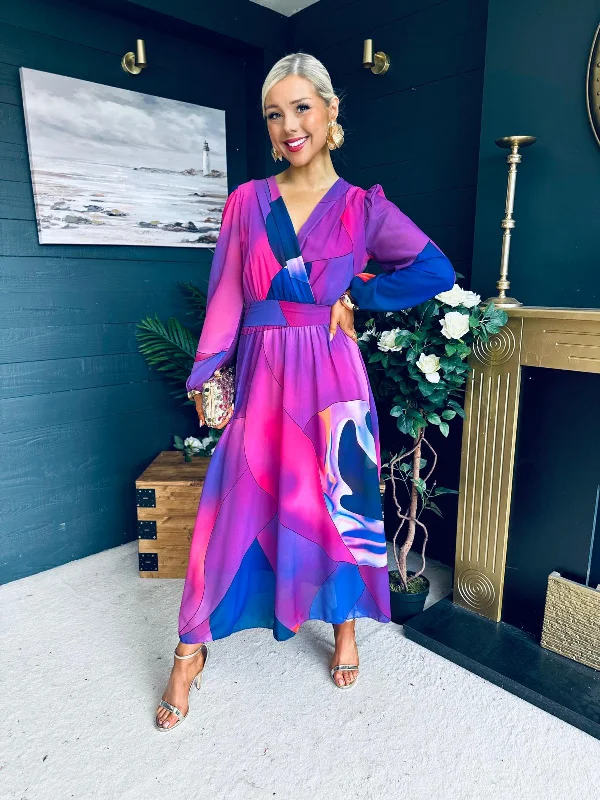 Midi dresses with ruched bodices for a feminine and fitted feel Tara Banded Midi Dress Violet Midi dresses with ruched bodices for a feminine and fitted feel Tara Banded Midi Dress Violet