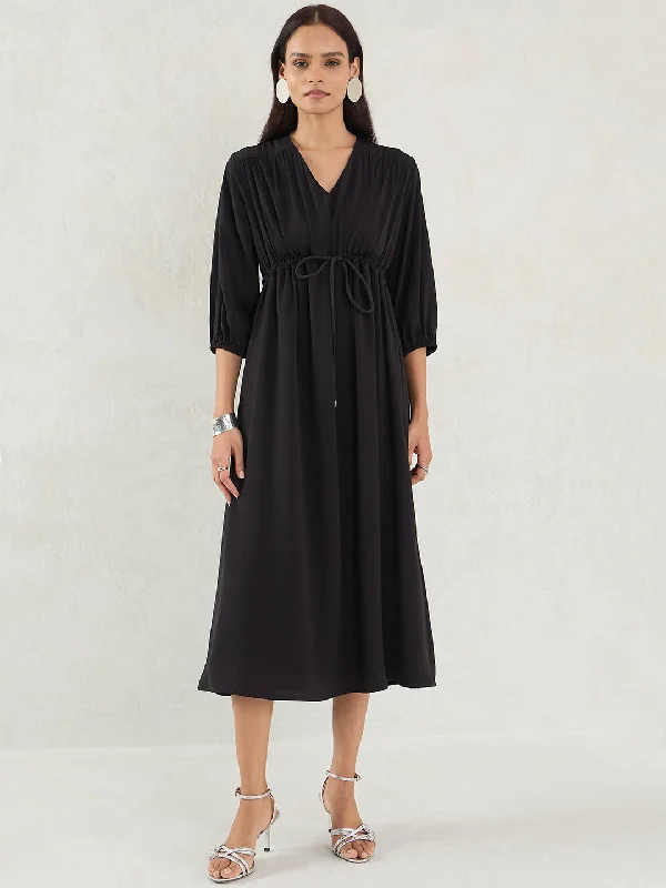 Midi dresses with cotton - blend materials for everyday comfort Black Satin Ruched Waist Midi Dress Midi dresses with cotton - blend materials for everyday comfort Black Satin Ruched Waist Midi Dress