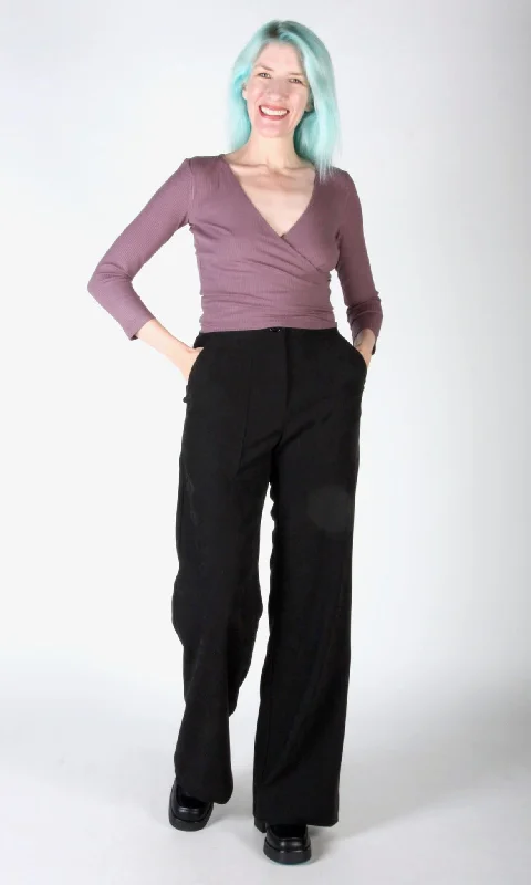Cigarette Style Women's Printed Linen Blend Pants for Casual DaysBloodfool Pant - Black Cigarette Style Women's Printed Linen Blend Pants for Casual DaysBloodfool Pant - Black