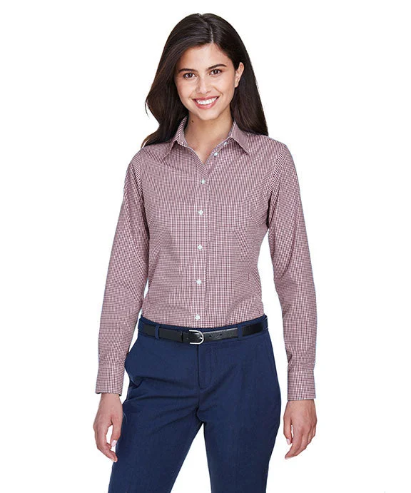 Women's zip - up sweatshirt in pastel blue for a soft and stylish outfitD640W - Devon & Jones Ladies Crown Woven Collection™ Gingham Check Shirt Women's zip - up sweatshirt in pastel blue for a soft and stylish outfitD640W - Devon & Jones Ladies Crown Woven Collection™ Gingham Check Shirt