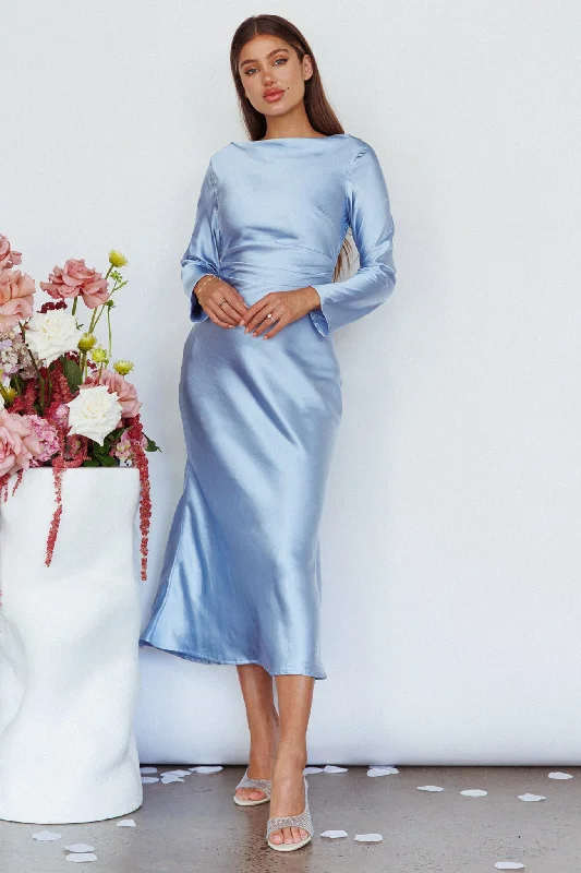 Mini Women Dress with a Short Hem for a Young and Trendy StyleLoveland Cowl Back Midi Dress Ice Mini Women Dress with a Short Hem for a Young and Trendy StyleLoveland Cowl Back Midi Dress Ice