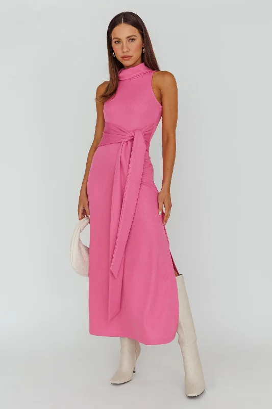 Sheath Women Dress with a Tailored Fit for a Professional LookMake A Way Sleeveless Turtleneck Dress Pink Sheath Women Dress with a Tailored Fit for a Professional LookMake A Way Sleeveless Turtleneck Dress Pink