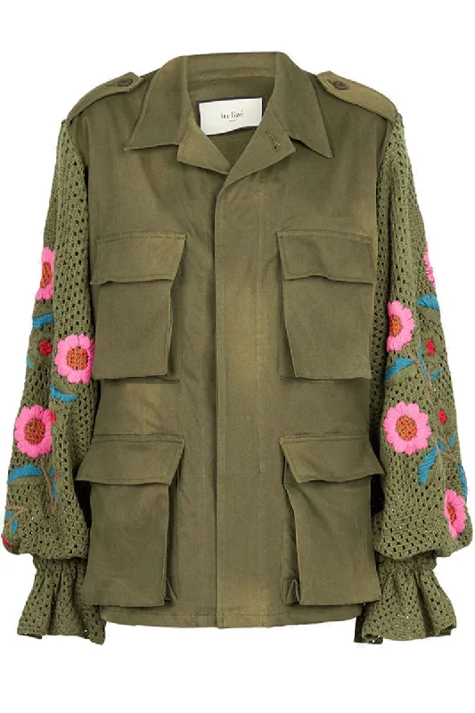 Women's pea coats in a plus - size fit for a flattering and warm winter coatSahara Jacket Women's pea coats in a plus - size fit for a flattering and warm winter coatSahara Jacket