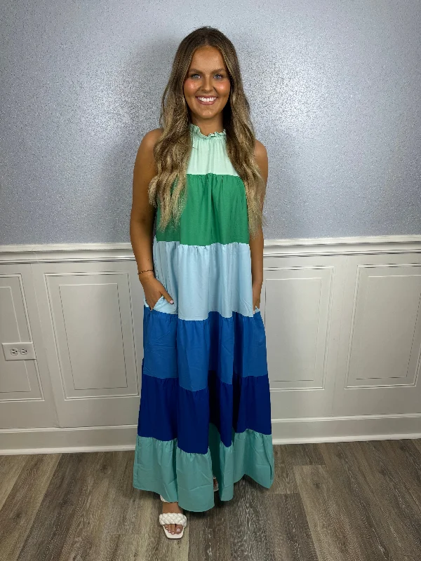 Maxi Women Dress with Floral Print for a Bohemian VibeShades of blue & green maxi