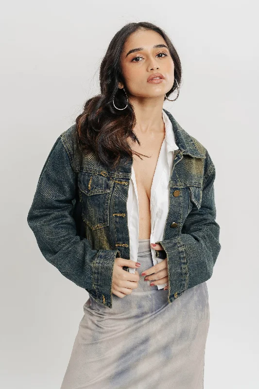Women's denim jackets with distressed details for a casual and edgy lookVintage Denim Jacket Women's denim jackets with distressed details for a casual and edgy lookVintage Denim Jacket
