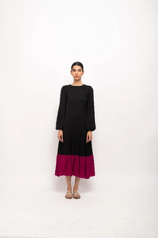 Shift Women Dress with a Simple and Classic Design for Everyday Wear Shift Women Dress with a Simple and Classic Design for Everyday Wear Black-Blue Gather Maxi Dress Shift Women Dress with a Simple and Classic Design for Everyday Wear Shift Women Dress with a Simple and Classic Design for Everyday Wear Black-Blue Gather Maxi Dress
