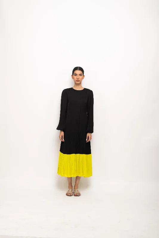 Shift Women Dress with a Simple and Classic Design for Everyday Wear Shift Women Dress with a Simple and Classic Design for Everyday Wear Black-Neon Gather Maxi Dress Shift Women Dress with a Simple and Classic Design for Everyday Wear Shift Women Dress with a Simple and Classic Design for Everyday Wear Black-Neon Gather Maxi Dress