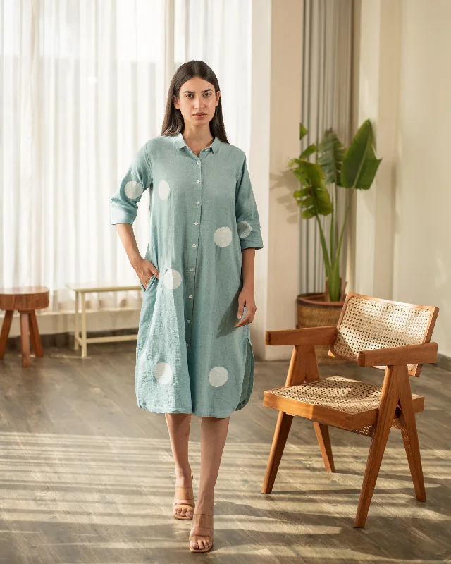 Backless Women Dress for a Sexy and Alluring Look at Evening Events Backless Women Dress for a Sexy and Alluring Look at Evening Events Blue Polka Shirt Dress Backless Women Dress for a Sexy and Alluring Look at Evening Events Backless Women Dress for a Sexy and Alluring Look at Evening Events Blue Polka Shirt Dress