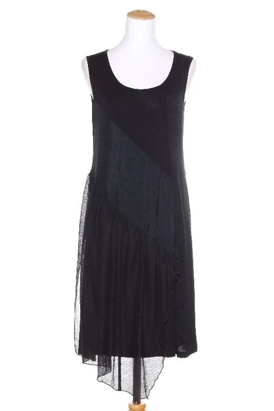 Off - the - Shoulder Women Dress for a Romantic and Feminine Look Off - the - Shoulder Women Dress for a Romantic and Feminine Look CHERRY BLASKO (NZ) Panel detail dress! 14 Off - the - Shoulder Women Dress for a Romantic and Feminine Look Off - the - Shoulder Women Dress for a Romantic and Feminine Look CHERRY BLASKO (NZ) Panel detail dress! 14