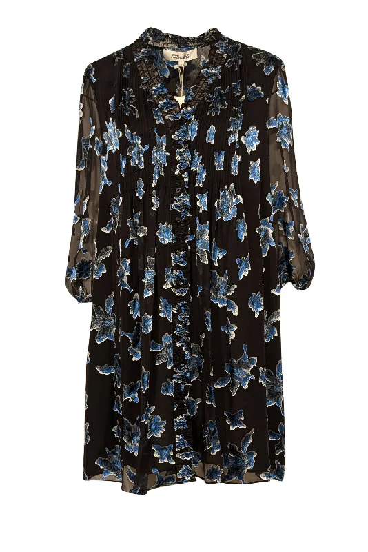 Off - the - Shoulder Women Dress for a Romantic and Feminine Look Off - the - Shoulder Women Dress for a Romantic and Feminine Look Diane von Furstenberg - Black & Blue Floral Print Silk Chiffon Dress Sz L Off - the - Shoulder Women Dress for a Romantic and Feminine Look Off - the - Shoulder Women Dress for a Romantic and Feminine Look Diane von Furstenberg - Black & Blue Floral Print Silk Chiffon Dress Sz L