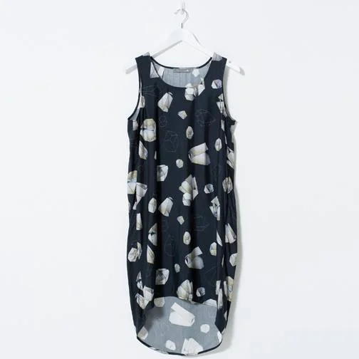 Ruffled Women Dress with Multiple Layers for a Playful and Girly Style Ruffled Women Dress with Multiple Layers for a Playful and Girly Style ELK - Navy crystal print tunic! 10