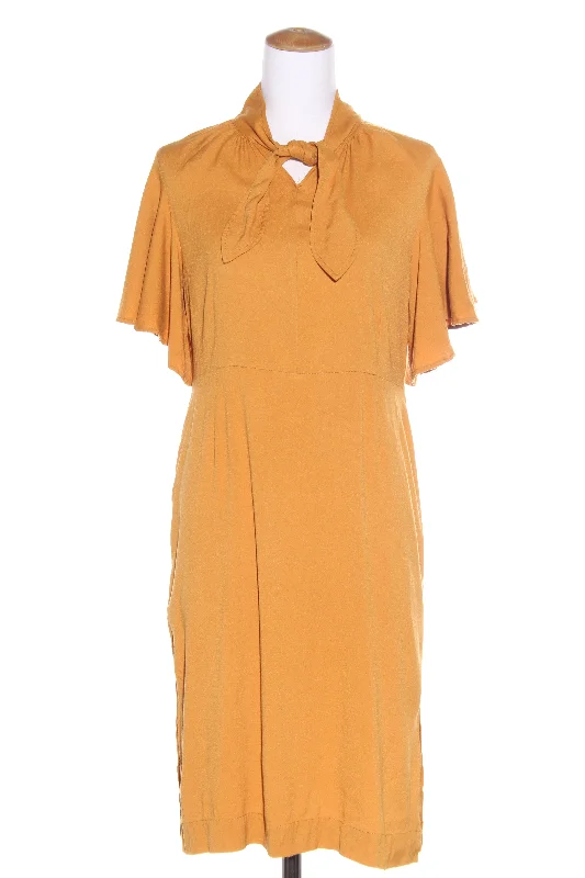 Wrap - Style Women Dress with Adjustable Fit for All Body Types Wrap - Style Women Dress with Adjustable Fit for All Body Types GREGORY (NZ) Mustard angel sleeve dress! 12 Wrap - Style Women Dress with Adjustable Fit for All Body Types Wrap - Style Women Dress with Adjustable Fit for All Body Types GREGORY (NZ) Mustard angel sleeve dress! 12