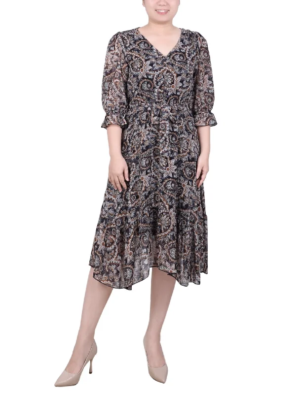 Lace - Embellished Women Dress for an Elegant and Sophisticated Appearance Lace - Embellished Women Dress for an Elegant and Sophisticated Appearance 3/4 Sleeve V-Neck Flounced Dress - Petite Lace - Embellished Women Dress for an Elegant and Sophisticated Appearance Lace - Embellished Women Dress for an Elegant and Sophisticated Appearance 3/4 Sleeve V-Neck Flounced Dress - Petite