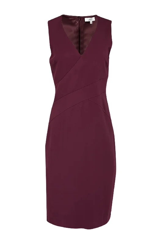Empire Waist Women Dress to Accentuate the Bust and Conceal the Waist Empire Waist Women Dress to Accentuate the Bust and Conceal the Waist Reiss - Burgundy Sleeveless Sheath Dress Sz 6 Empire Waist Women Dress to Accentuate the Bust and Conceal the Waist Empire Waist Women Dress to Accentuate the Bust and Conceal the Waist Reiss - Burgundy Sleeveless Sheath Dress Sz 6