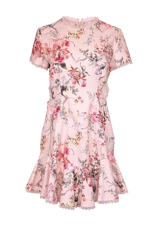 Pleated Women Dress with a Timeless and Elegant Texture Pleated Women Dress with a Timeless and Elegant Texture Zimmermann - Cream & Multi Color Floral Print w/ Strappy Back Dress Sz 10 Pleated Women Dress with a Timeless and Elegant Texture Pleated Women Dress with a Timeless and Elegant Texture Zimmermann - Cream & Multi Color Floral Print w/ Strappy Back Dress Sz 10