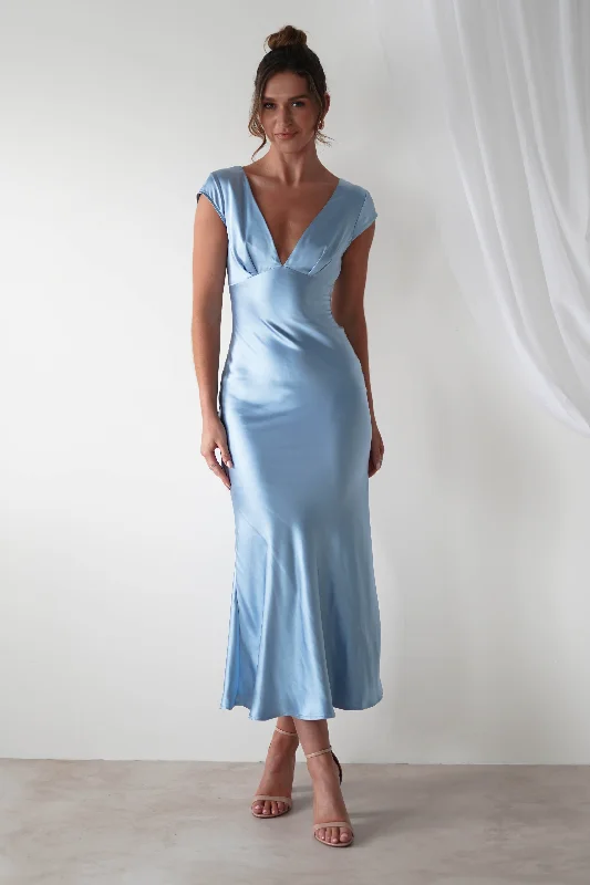 Maxi dresses with geometric prints for a contemporary aestheticNellie Soft Satin Midaxi Dress | Blue Maxi dresses with geometric prints for a contemporary aestheticNellie Soft Satin Midaxi Dress | Blue