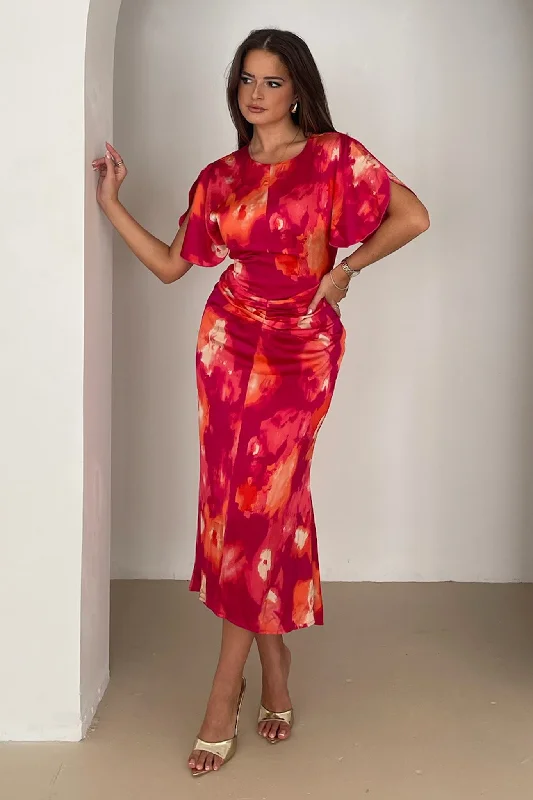 Midi dresses with fringe details for a fun and energetic styleCleo Pink Absract Ruched Detail Midi Dress Midi dresses with fringe details for a fun and energetic styleCleo Pink Absract Ruched Detail Midi Dress