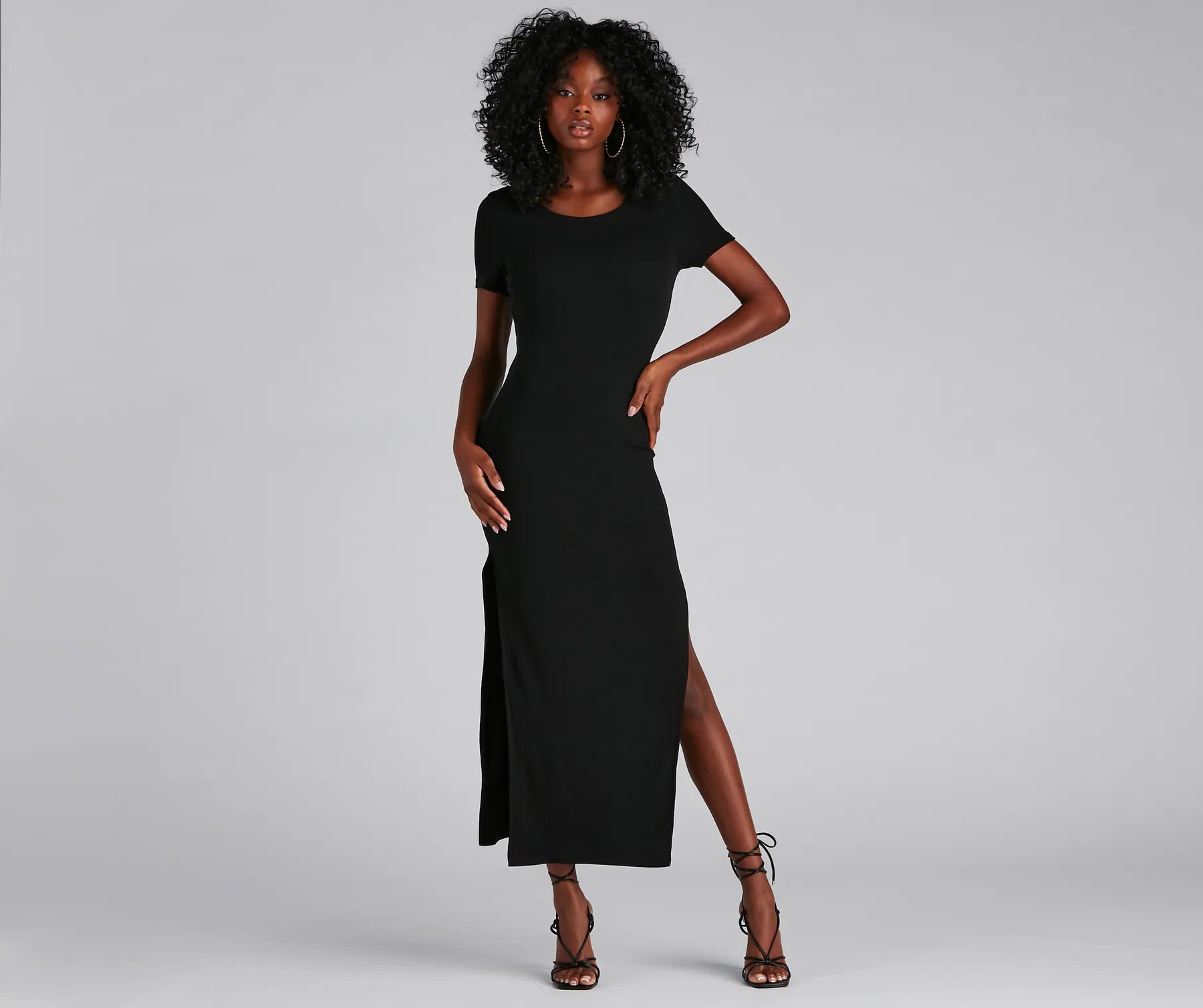 Velvet midi dresses in jewel tones for a glamorous winter eventEffortless Mood Ribbed Knit Midi Dress Velvet midi dresses in jewel tones for a glamorous winter eventEffortless Mood Ribbed Knit Midi Dress