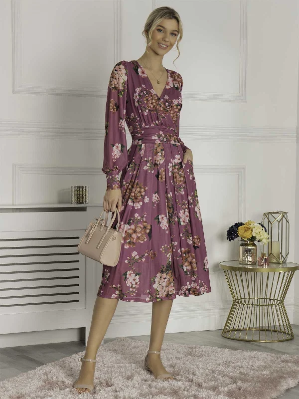 Sleeveless midi dresses with lace details for summer weddingsEileen Long Sleeve Mesh Dress, Dusty Purple Sleeveless midi dresses with lace details for summer weddingsEileen Long Sleeve Mesh Dress, Dusty Purple