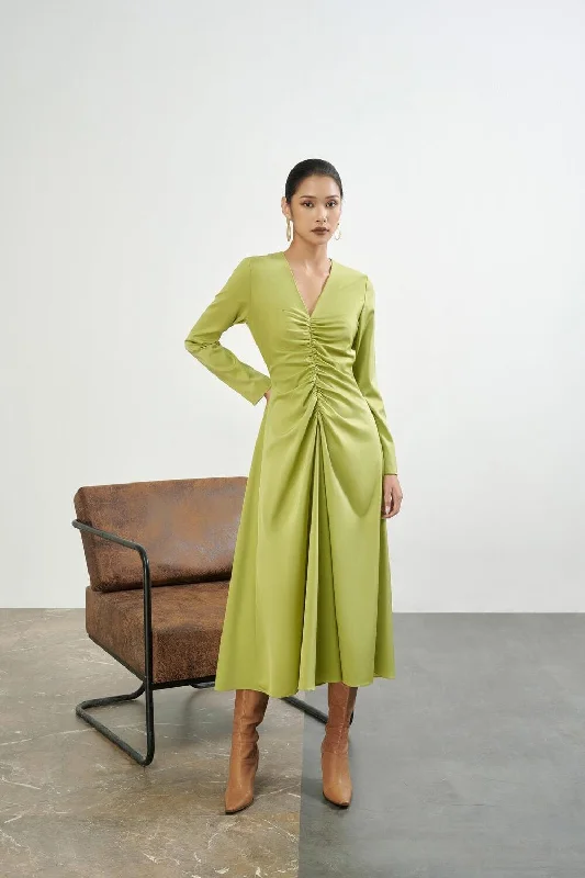 Midi dresses with gathered skirts for a full and flowing silhouetteIsadora V-Neck Dress Midi dresses with gathered skirts for a full and flowing silhouetteIsadora V-Neck Dress