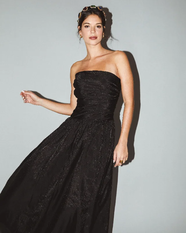 Midi dresses with mesh inserts for a trendy and breathable optionLissy Maxi Dress