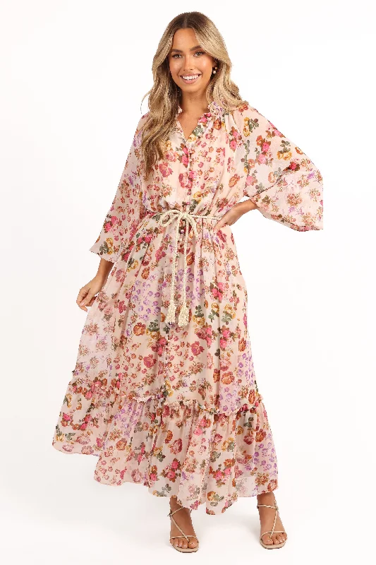 Midi dresses with animal prints for a bold and confident appearanceMicah Long Sleeve Midi Dress - Blush Midi dresses with animal prints for a bold and confident appearanceMicah Long Sleeve Midi Dress - Blush