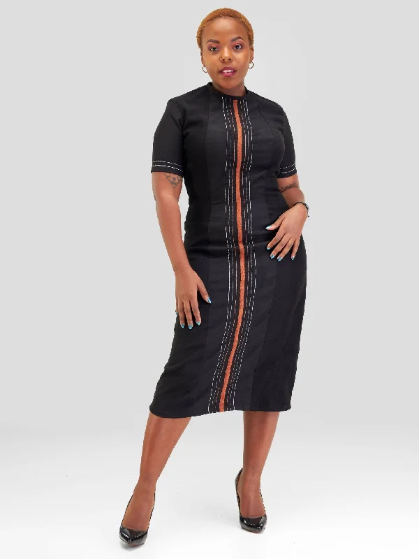 Midi dresses with button - down skirts for a unique and functional designMolivian Midi Dress - Black Midi dresses with button - down skirts for a unique and functional designMolivian Midi Dress - Black