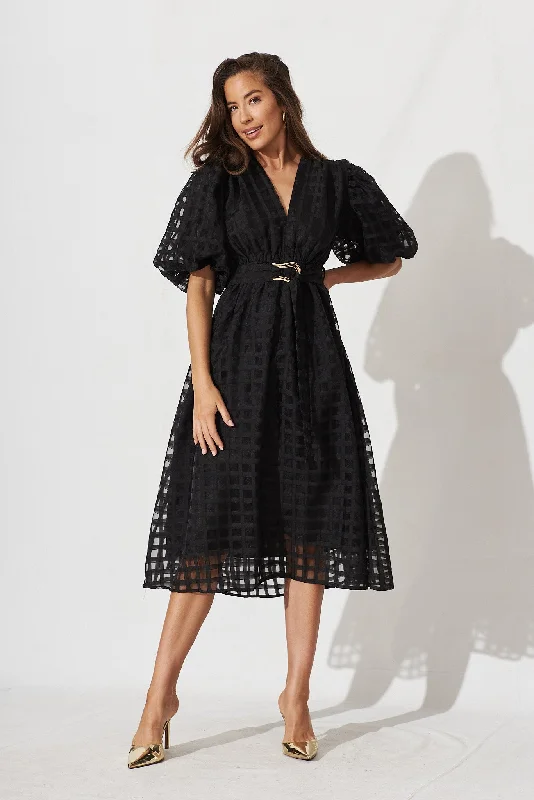 Midi dresses with wrap - around skirts for a customizable fitPartie Midi Dress In Black Organza Midi dresses with wrap - around skirts for a customizable fitPartie Midi Dress In Black Organza
