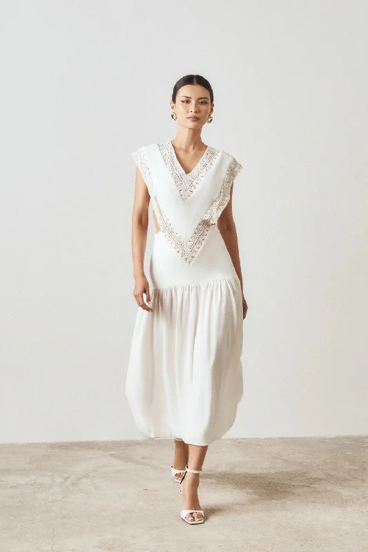Midi dresses with one - shoulder designs for a modern and asymmetric stylePoorna Drop Waist V-Neck Silk Lace Midi Dress Midi dresses with one - shoulder designs for a modern and asymmetric stylePoorna Drop Waist V-Neck Silk Lace Midi Dress