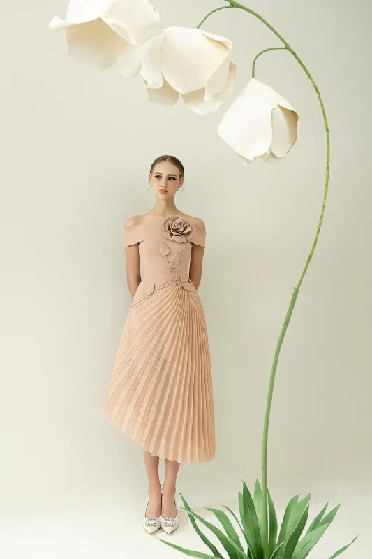 Midi dresses with belted waists to accentuate the figureRose Asymmetric Pleated Silk Crepe Midi Dress Midi dresses with belted waists to accentuate the figureRose Asymmetric Pleated Silk Crepe Midi Dress