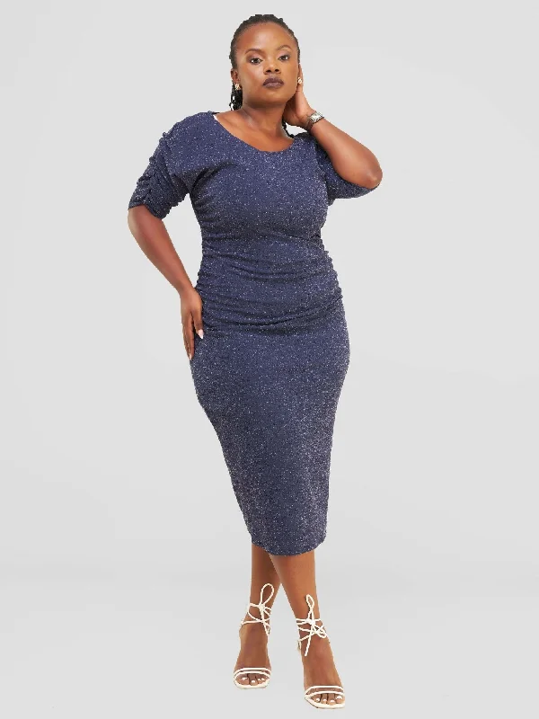 Midi dresses with animal prints for a bold and confident appearanceSalok Havilah Wear Sela Dress - Navy Blue Midi dresses with animal prints for a bold and confident appearanceSalok Havilah Wear Sela Dress - Navy Blue