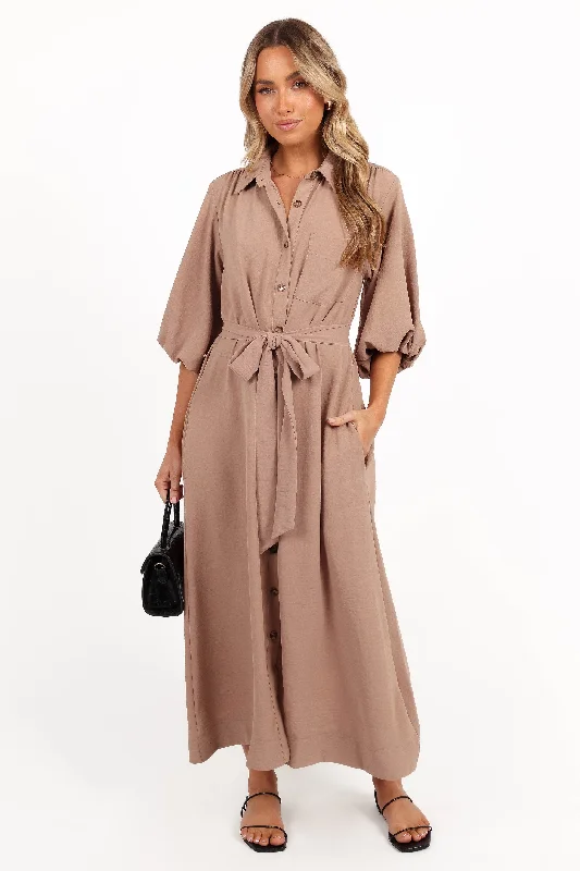 Midi dresses with cold - shoulder cutouts for a trendy styleZanita Midi Dress - Toast Midi dresses with cold - shoulder cutouts for a trendy styleZanita Midi Dress - Toast