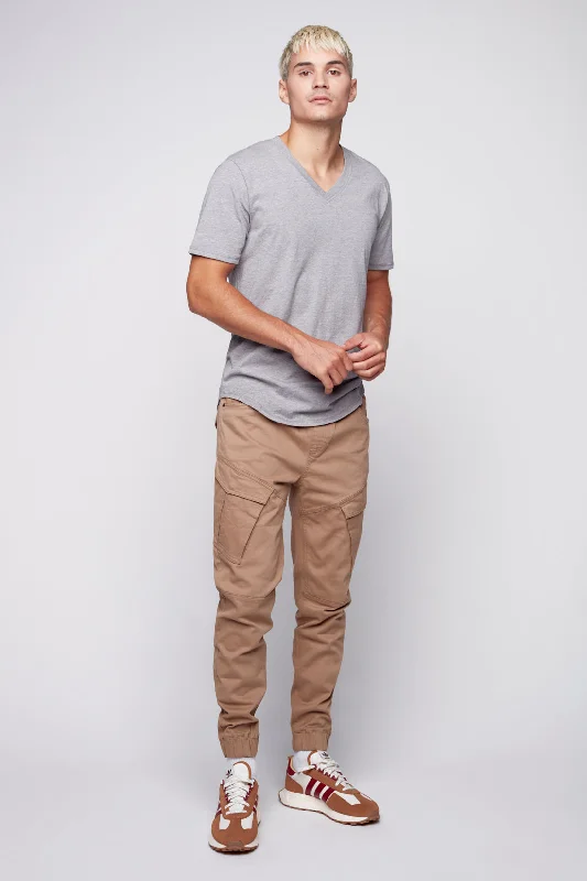 Denim Top with a Belted Waist for a Defined SilhouetteCOHEN - 5 Pocket Cargo Jogger - Beige