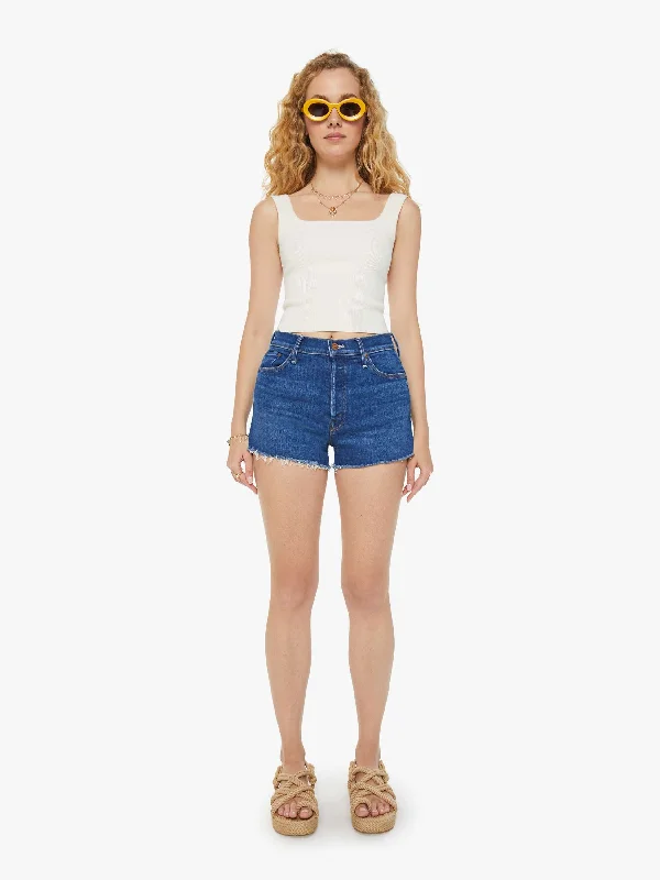 Plus - Size Denim Top for a Comfortable and Stylish FitThe Tomcat Kick Fray Short - Coastal Colors Plus - Size Denim Top for a Comfortable and Stylish FitThe Tomcat Kick Fray Short - Coastal Colors
