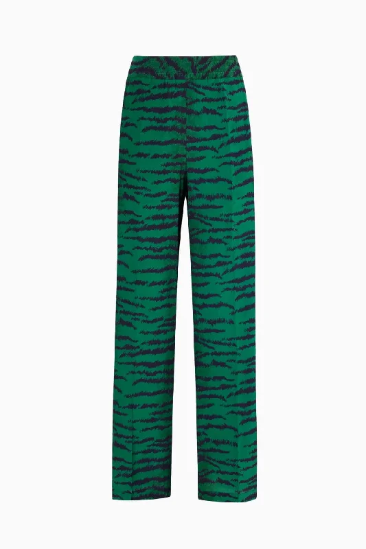 Washed - Out Denim Top for a Vintage AestheticVictoria Beckham Tiger Print Pyjama Trouser - Green/ Navy Tiger Washed - Out Denim Top for a Vintage AestheticVictoria Beckham Tiger Print Pyjama Trouser - Green/ Navy Tiger