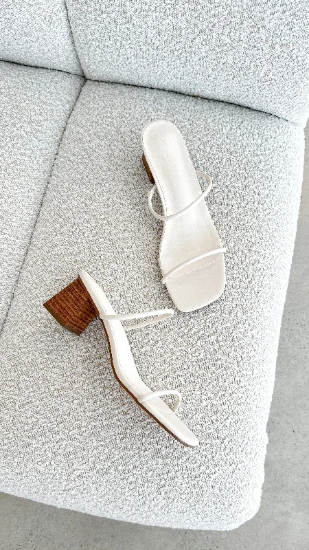 Sleeveless Denim Top for a Cool Summer LookWaylen Heel - Bone/Natural