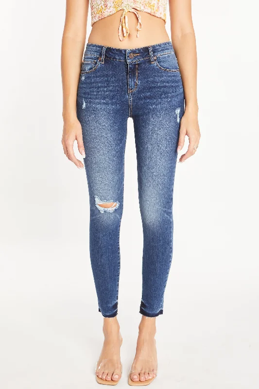 Patchwork Denim Top with a Unique and Artistic AppealMid Rise 5 Pocket Ankle Skinny Jeans Patchwork Denim Top with a Unique and Artistic AppealMid Rise 5 Pocket Ankle Skinny Jeans