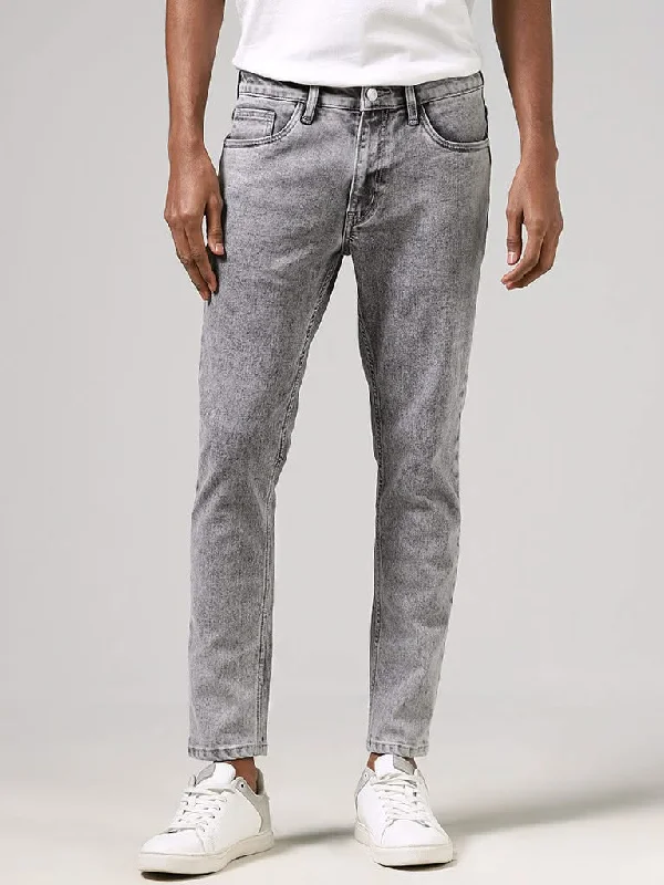 Women's pants for swimming (board shorts style) High - rise flare women jeans for a 70s - inspired look Nuon Grey Slim - Fit Mid - Rise Jeans