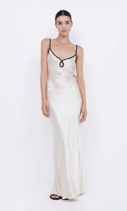 Denim maxi dresses with frayed hems for a casual lookCEDAR CITY MAXI DRESS - SAND/BLACK Denim maxi dresses with frayed hems for a casual lookCEDAR CITY MAXI DRESS - SAND/BLACK