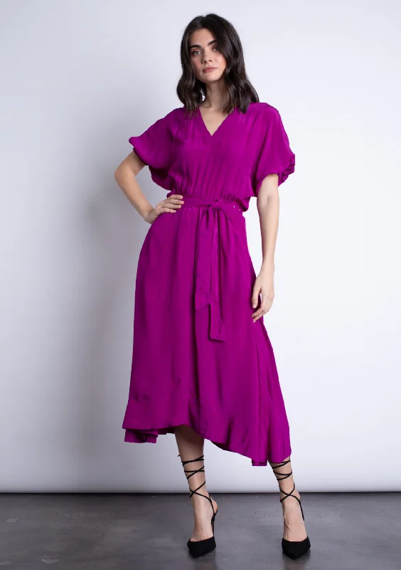 Maxi dresses with thin spaghetti straps for a delicate and feminine feelGalilea Solid Maxi Dress Maxi dresses with thin spaghetti straps for a delicate and feminine feelGalilea Solid Maxi Dress