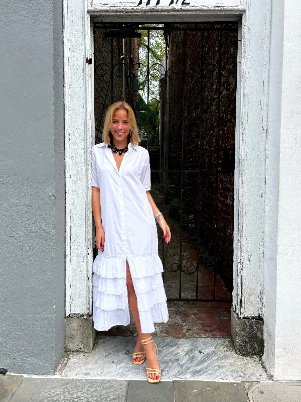 Maxi dresses with embroidered floral motifs for a unique designLola Maxi Dress Short Sleeve White Final Sale Maxi dresses with embroidered floral motifs for a unique designLola Maxi Dress Short Sleeve White Final Sale