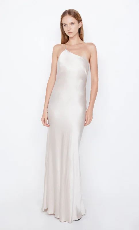 Maxi dresses with thin spaghetti straps for a delicate and feminine feelMARGAUX ASYM DRESS - SAND Maxi dresses with thin spaghetti straps for a delicate and feminine feelMARGAUX ASYM DRESS - SAND