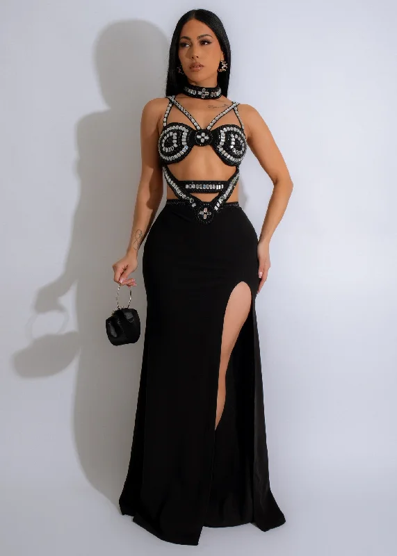 Maxi dresses with ribbed textures for a unique and tactile lookNoir Glamour Rhinestones Maxi Dress Black Maxi dresses with ribbed textures for a unique and tactile lookNoir Glamour Rhinestones Maxi Dress Black