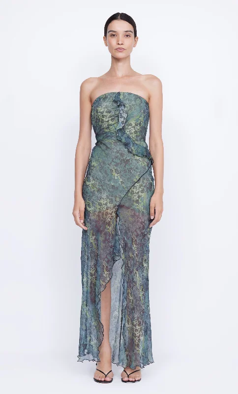 Animal print maxi dresses for a statement - making outfitOPAL STRAPLESS MAXI DRESS - NOUVEAU BLEUE Animal print maxi dresses for a statement - making outfitOPAL STRAPLESS MAXI DRESS - NOUVEAU BLEUE